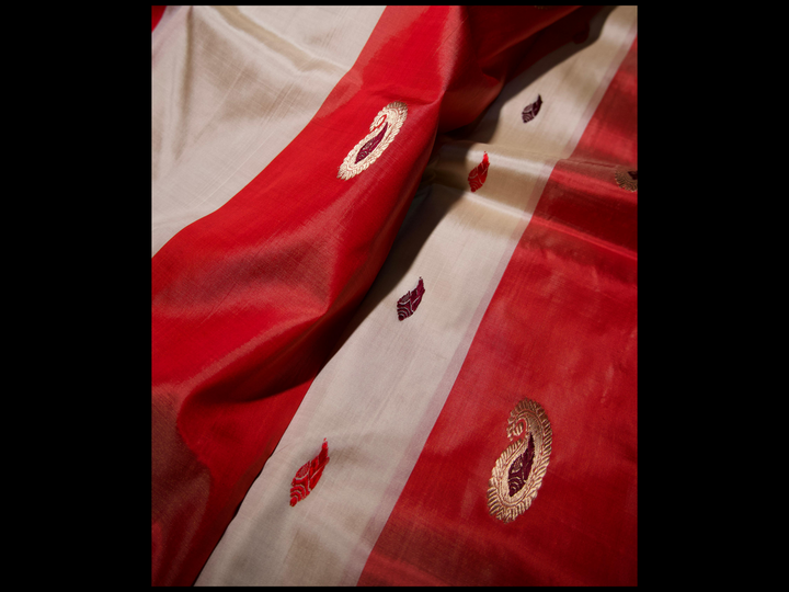 Pure Gorod Silk saree in red & white combination with golden thread & meenakari work